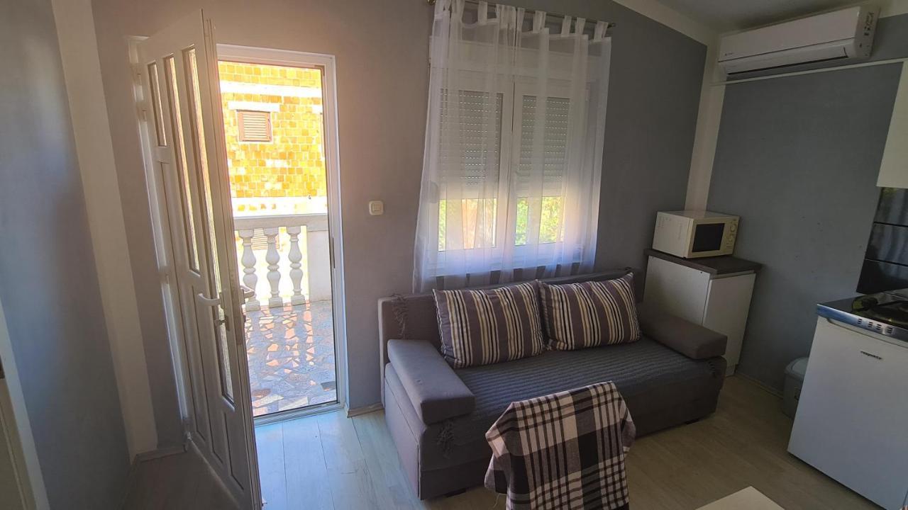 Apartments Lana - 30 M From The Sea Seline Kültér fotó